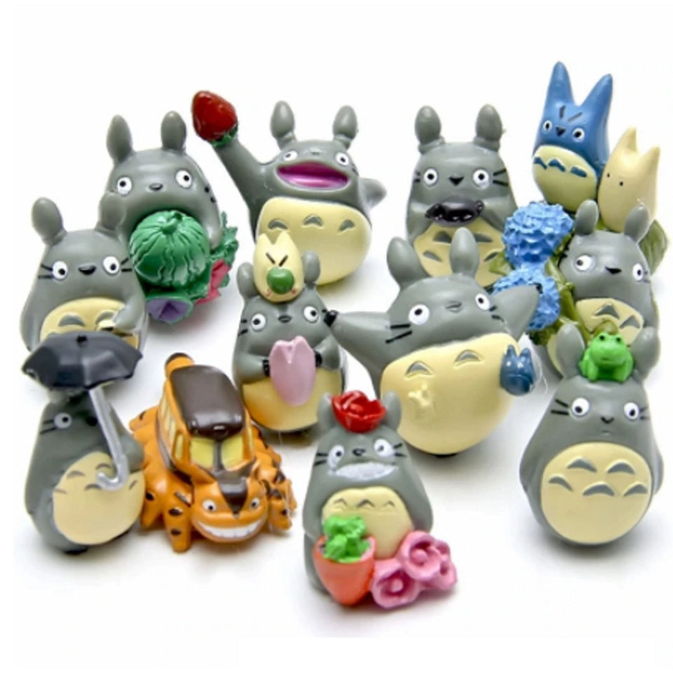 Des figurines Totoro et Chat bus qui rappellent directement le film Mon voisin Totoro. Elément de décoration super mignon et stylé.