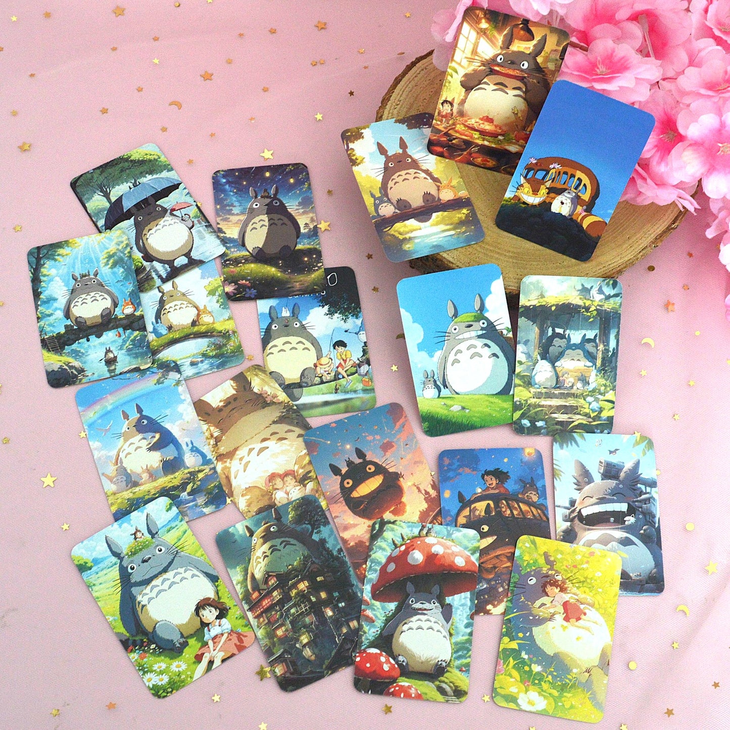 Lot de 4 cartes Totoro à collectionner