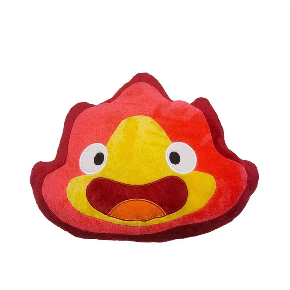 un coussin tout doux et moelleux de Calcifer, le petit démon brûlant du château ambulant