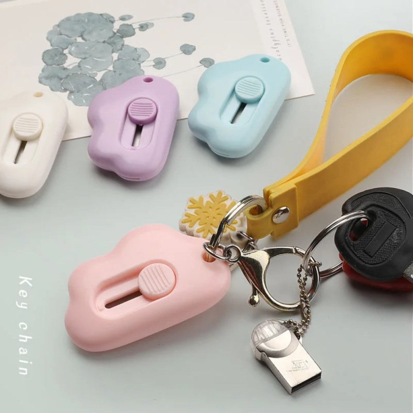 Cutter de poche nuage
