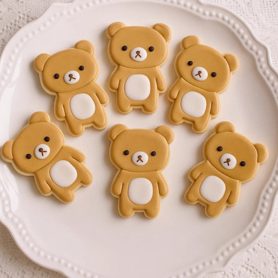 un emporte-pièce en acier inoxydable en forme de Rilakkuma. Parfait pour ajouter une touche mignonne à tous vos biscuits !