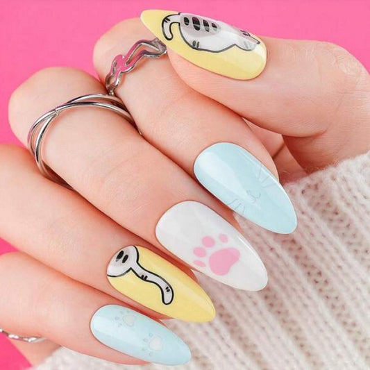 Faux ongles motif chat