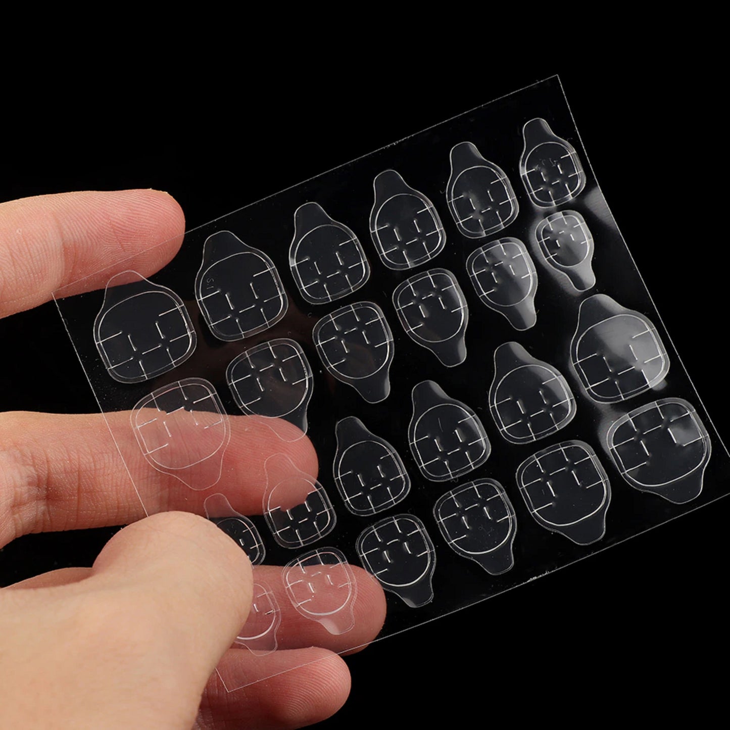 Faux ongles press on nails motif nuages