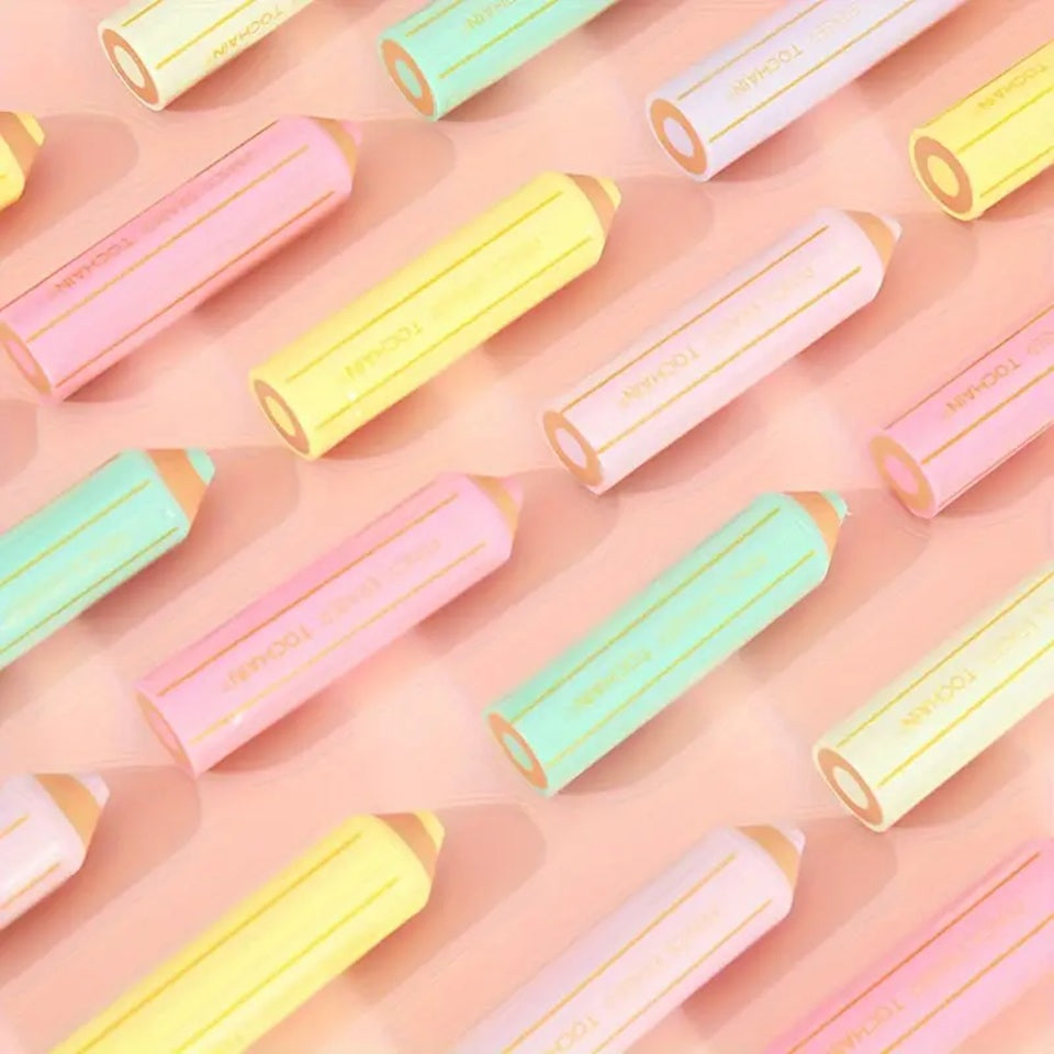 Gomme en forme de crayon de couleur