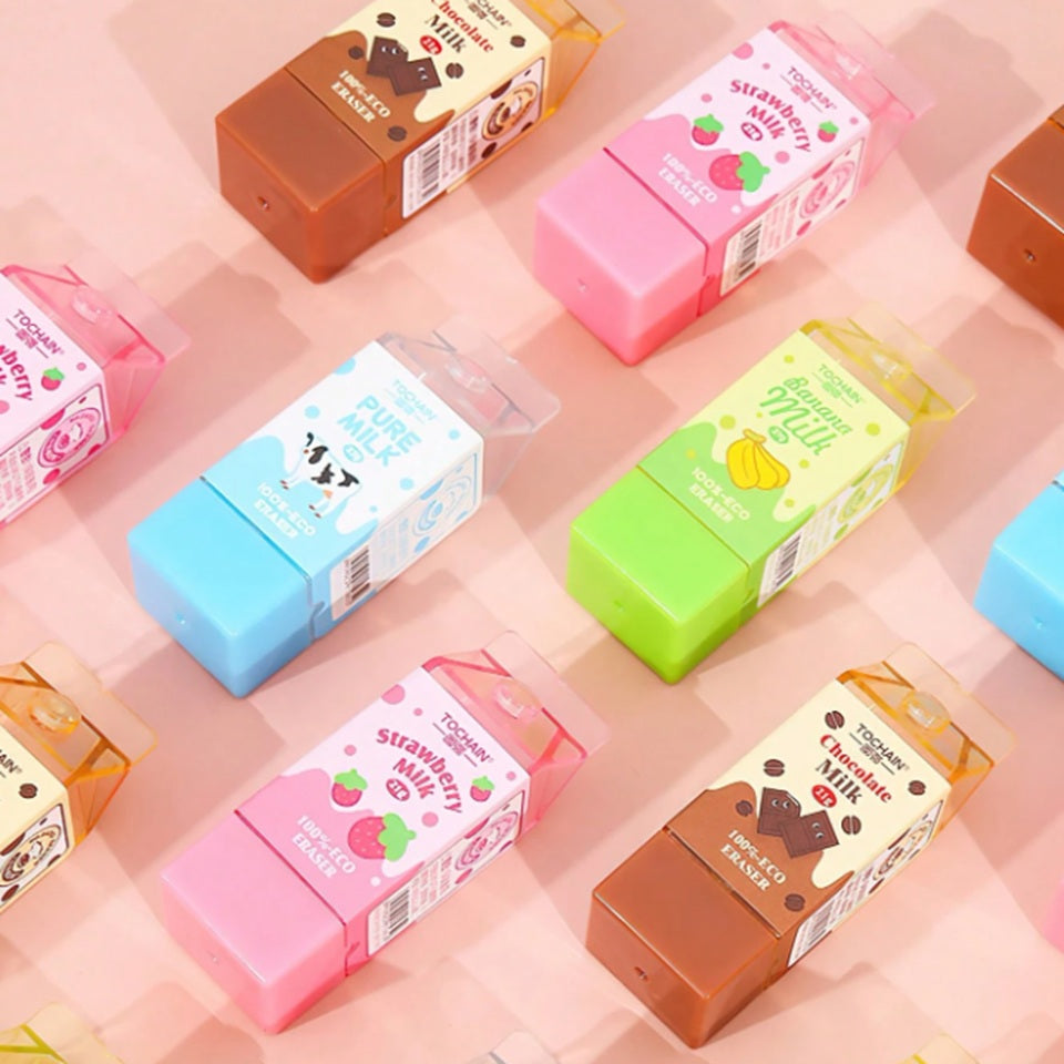 d'adorables gommes en forme de briquette de lait parfumé au chocolat, à la banane, à la fraise ou nature. Elles sont adorables, leur packaging est original et ludique, elles possèdent un étui en plastique.