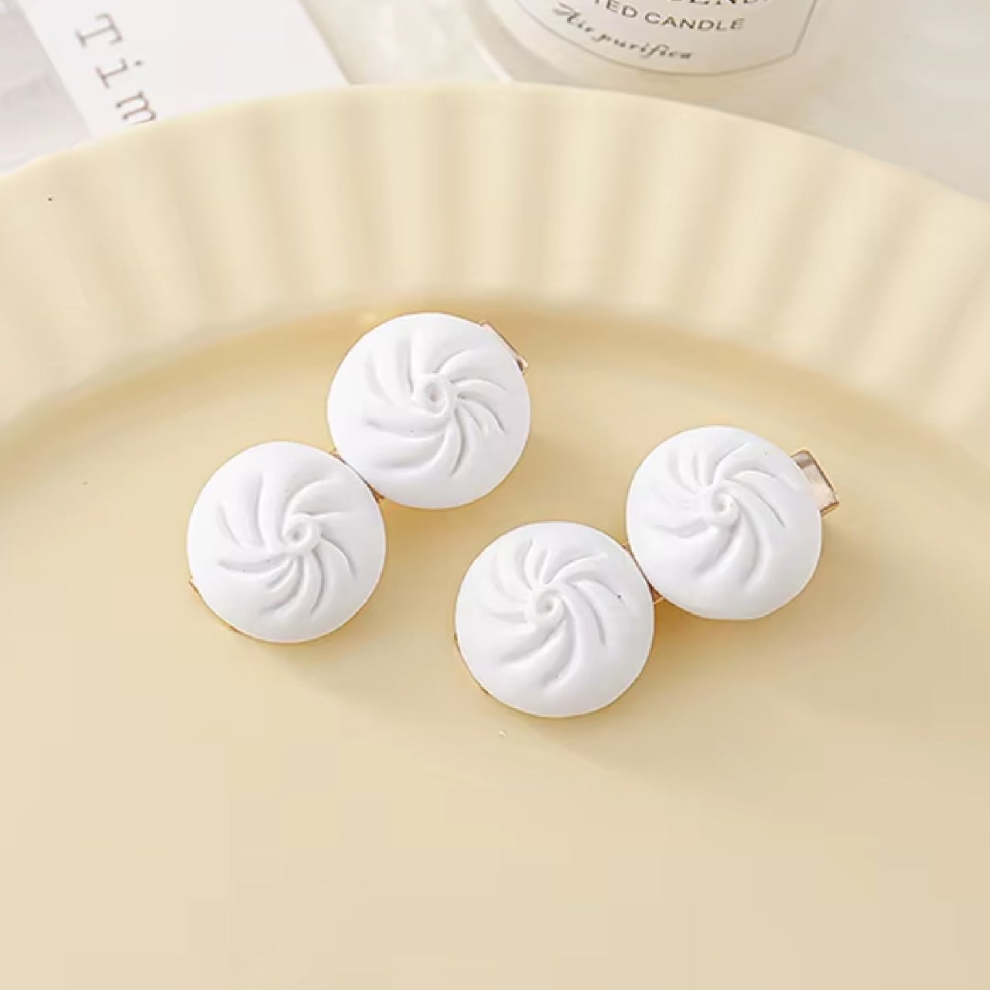 Pince à cheveux brioches
