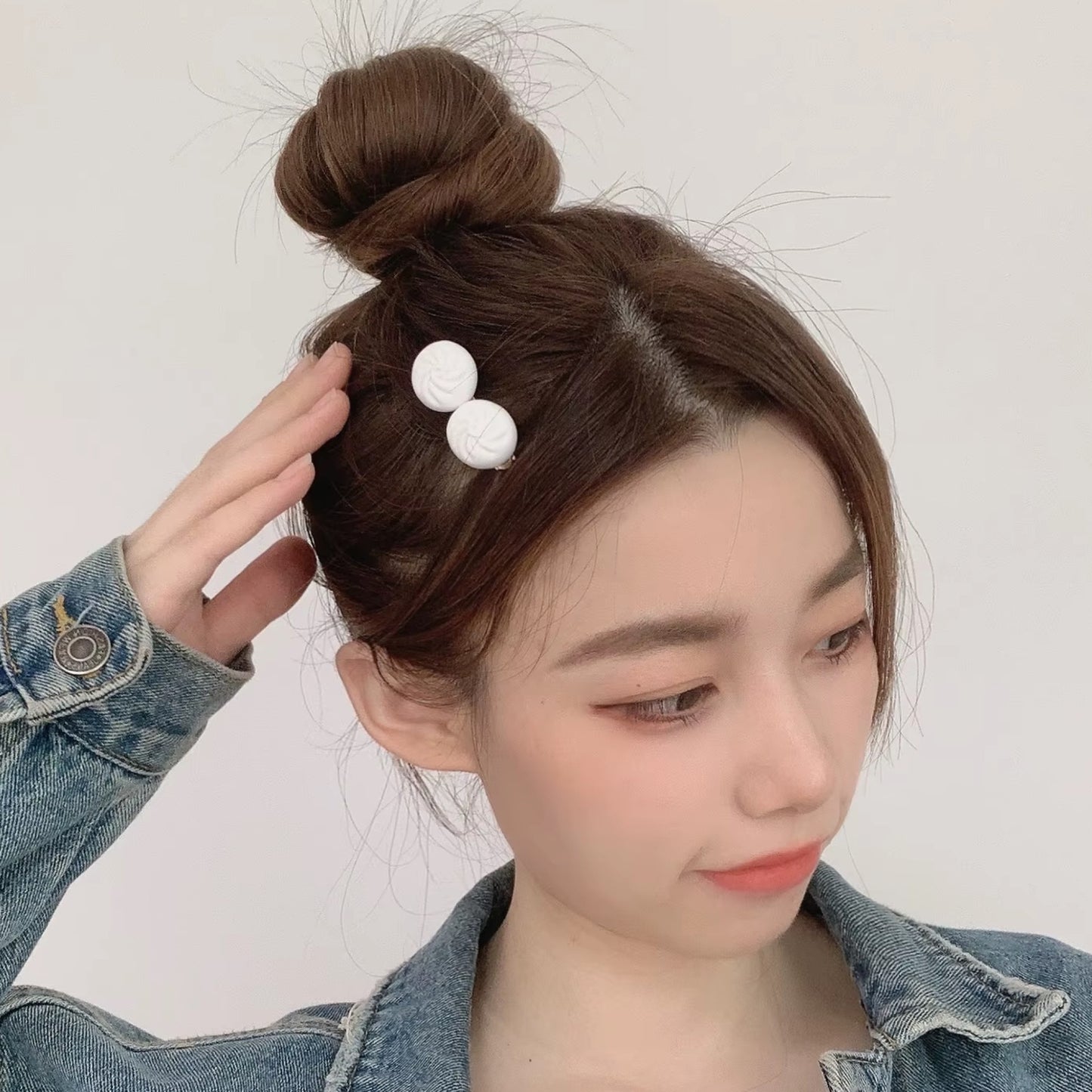 Pince à cheveux brioches