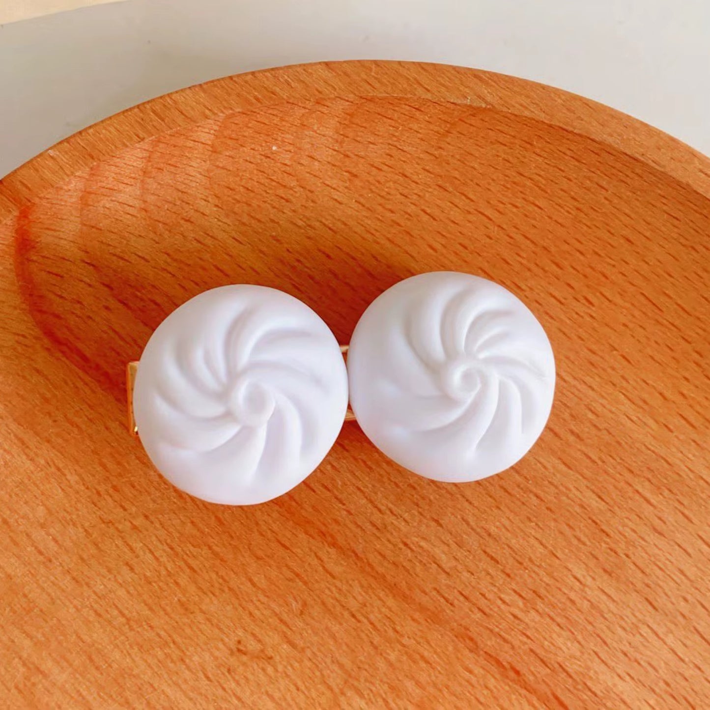 Pince à cheveux brioches
