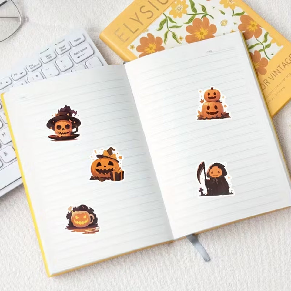 des stickers citrouilles d'halloween parfaits pour créer une ambiance spooky, effrayante mais mignonne.