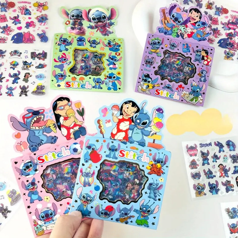 un set de stickers inspirés de Lilo et Stitch, pleins de charme et de complicité. Idéal pour le scrapbooking et pour personnaliser tous les carnets, cahiers etc...
