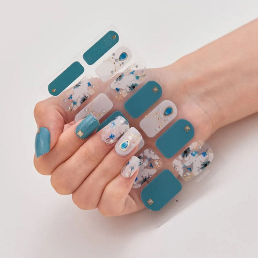 Stickers nail art bleu blanc à fleurs