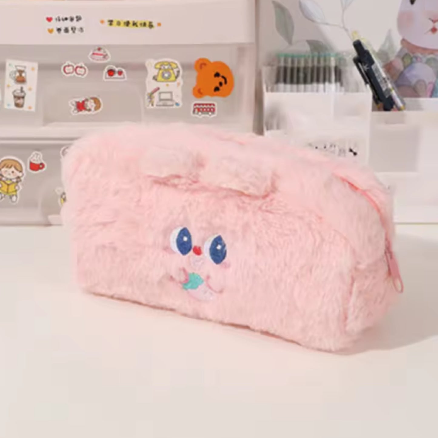 Trousse fluffy kawaii