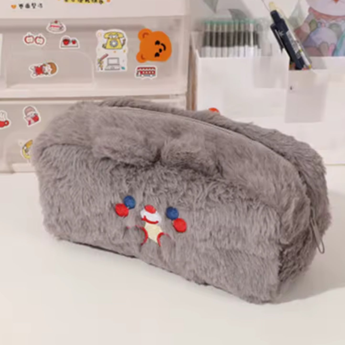 Trousse fluffy kawaii