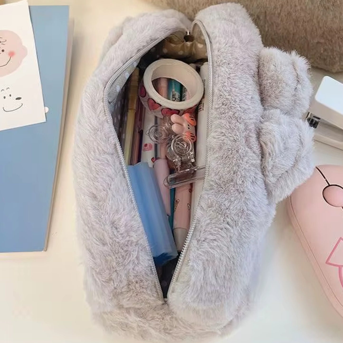 Trousse fluffy kawaii
