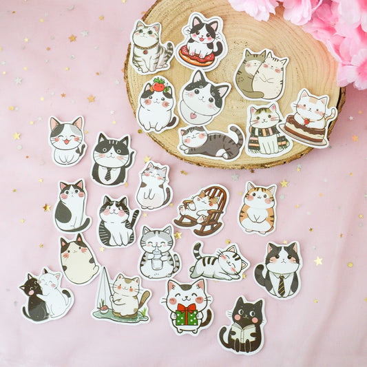 Lot de 20 stickers petits chats (PROMO -22%)