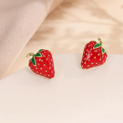 Puces d'oreilles fraise