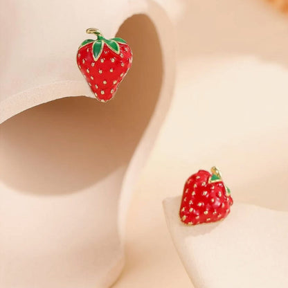 Puces d'oreilles fraise