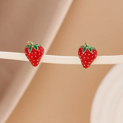 Puces d'oreilles fraise