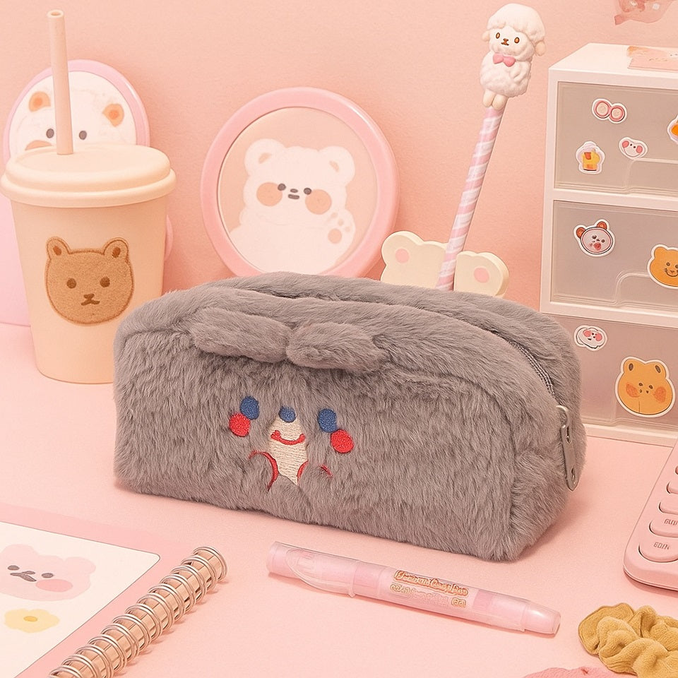 Trousse fluffy kawaii
