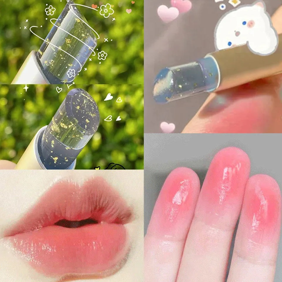 un baume à lèvres qui tinte légèrement les lèvres d'un rose délicat. Il contient des paillettes et ressemble à un ciel étoilé. Il nourrit en profondeur pour un fini velouté.