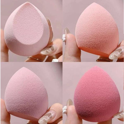 Une jolie boite à éponges de maquillage en forme de chat tout mignon. Elle contient 4 éponges de maquillage pour travailler votre teint. Hyper pratique, elle devient un élément de décoration adorable !