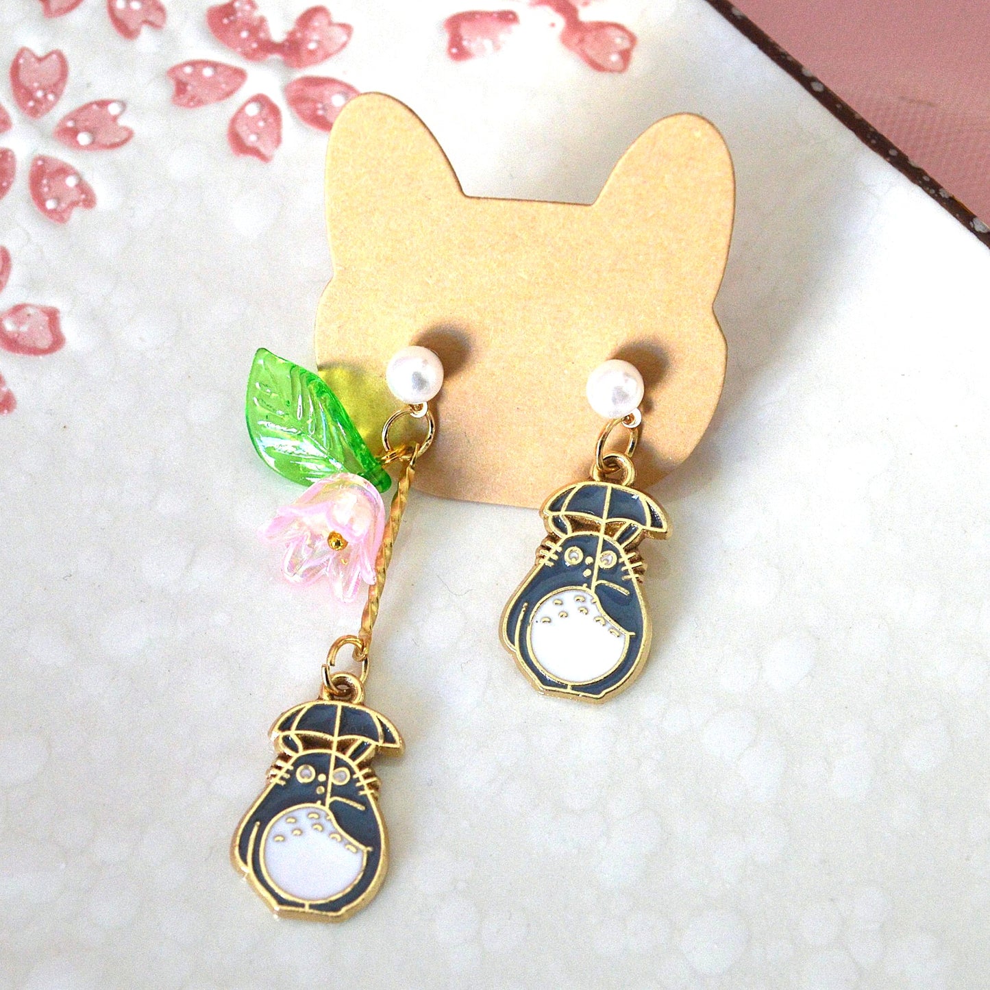 Boucles d'oreilles Totoro et fleur