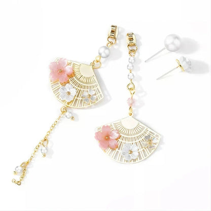 Boucles d'oreilles éventail et fleurs de sakura