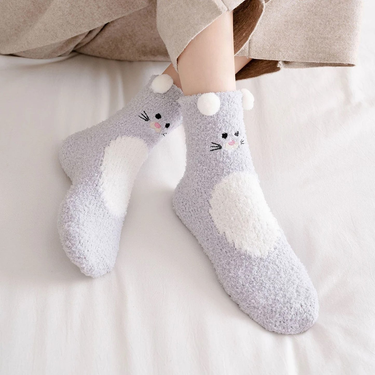 Chaussettes pilou chat gris