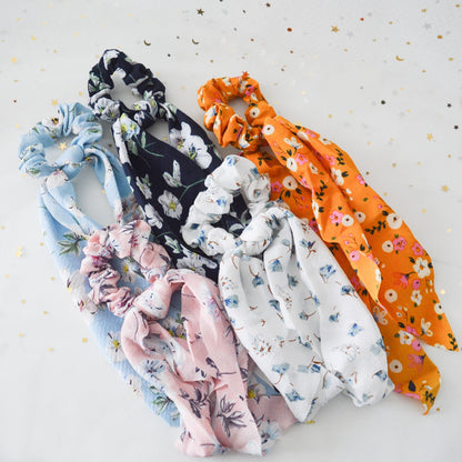 Chouchou foulard motif floral