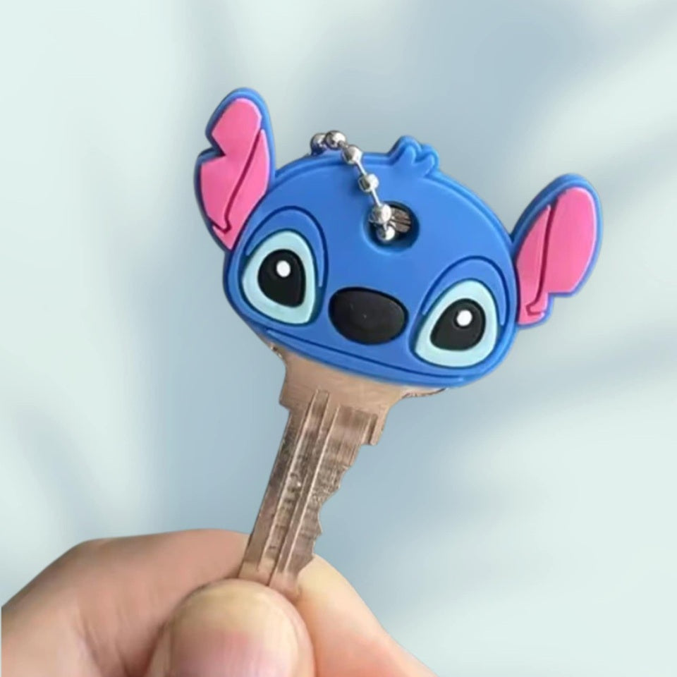 un couvre-clé en forme de stitch pour couvrir votre clé et ajouter une touche mignonne à votre trousseau de clé.