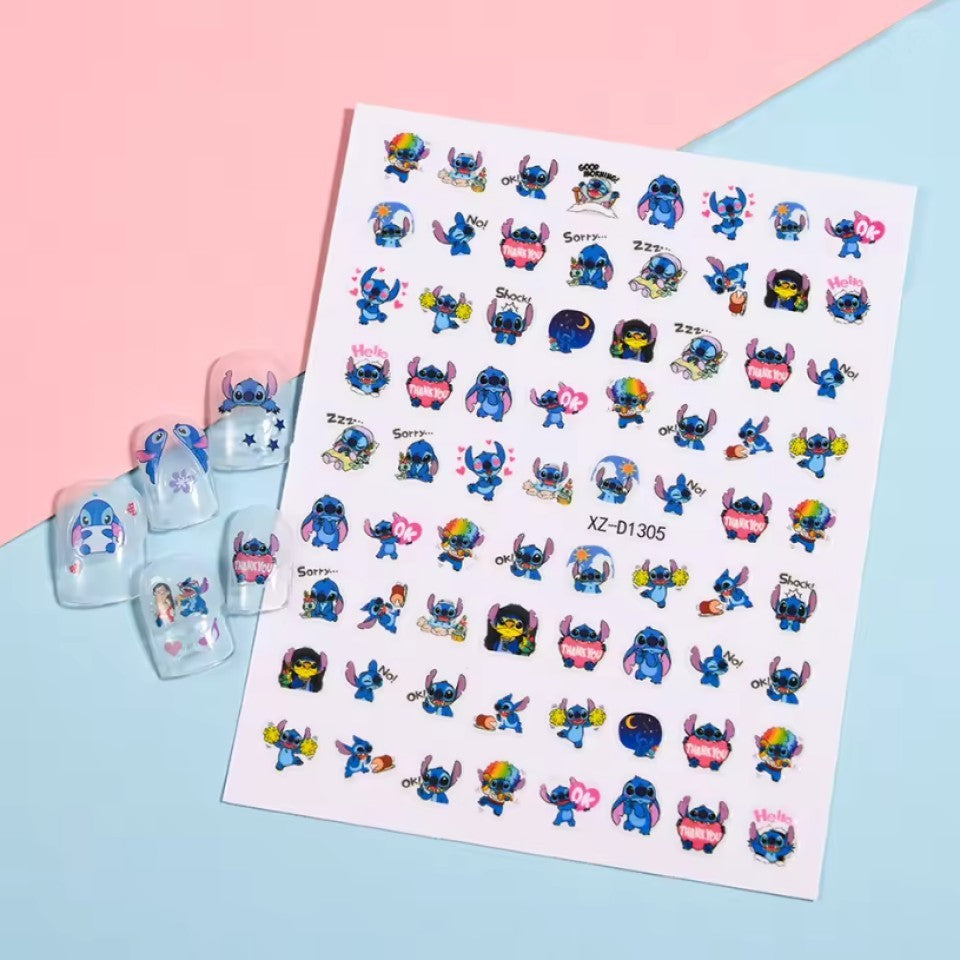 De jolis panches de stickers nail art inspirés de Lilo et Stitch. Retrouvez leur univers coloré et attendrissant pour un nail art fun et joyeux !