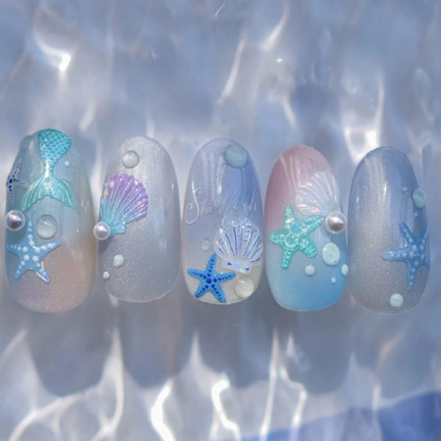 Déco nail art sirène et étoiles de mer