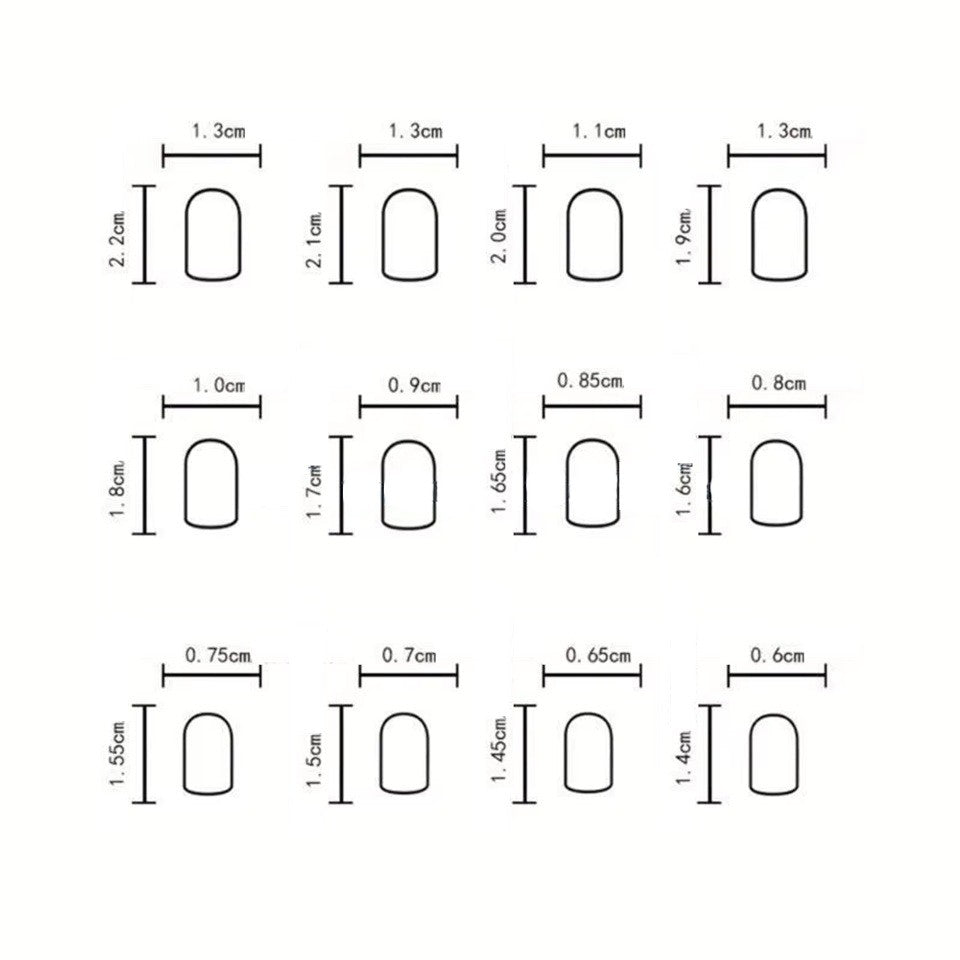 des faux ongles press on nails au motif et couleurs d'une galaxie étoilée. Dans les couleurs bleu, violet, rose et blanc, ce nail art vous transporte vers les étoiles. Faciles à et pratiques à utiliser grâce aux autocollants !