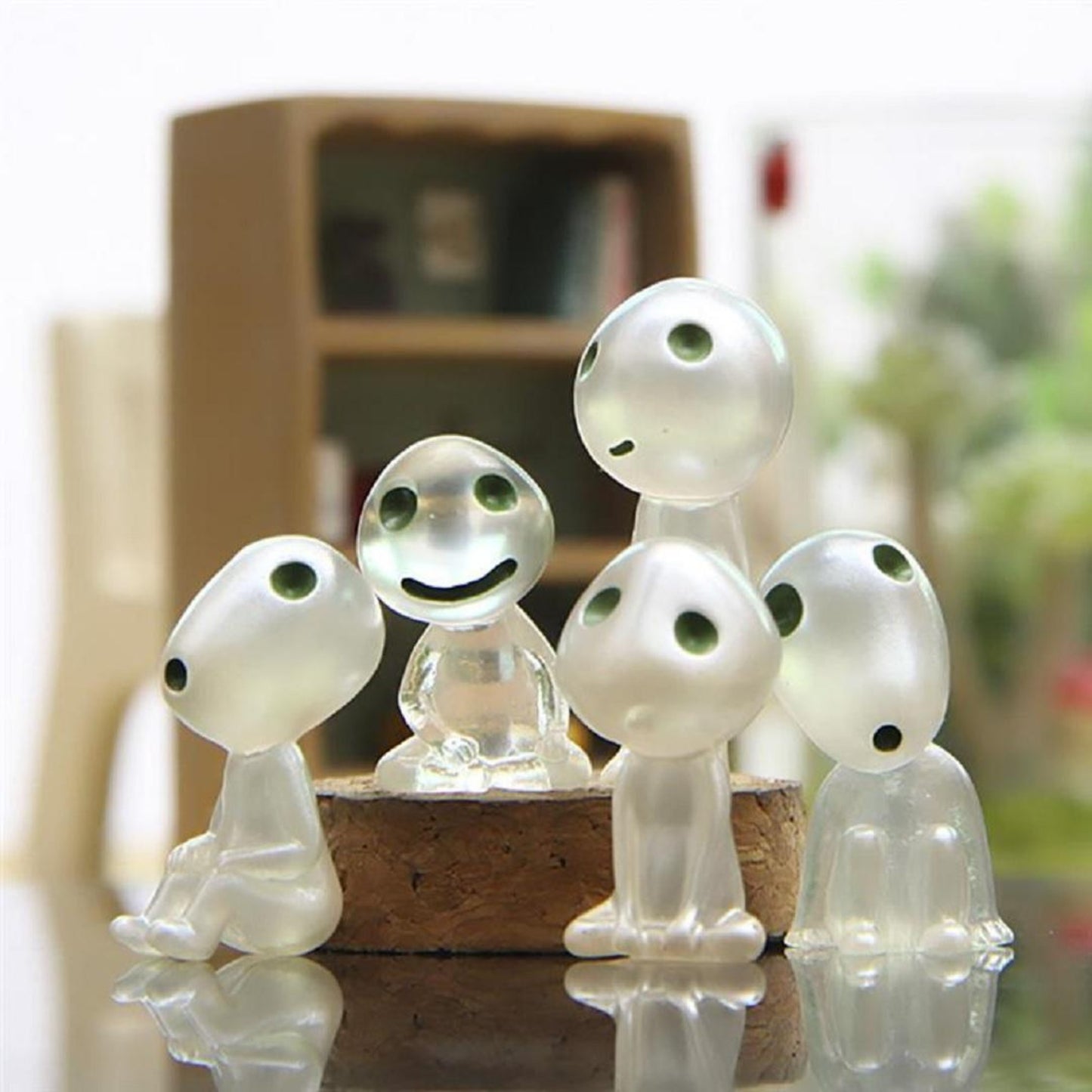 Lot de 5 figurines Kodama