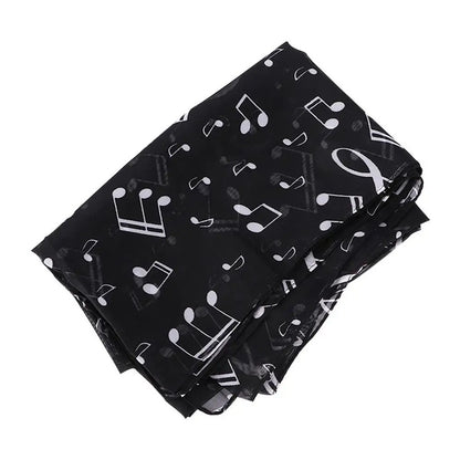 un foulard coloré léger à l'imprimé notes de musique
