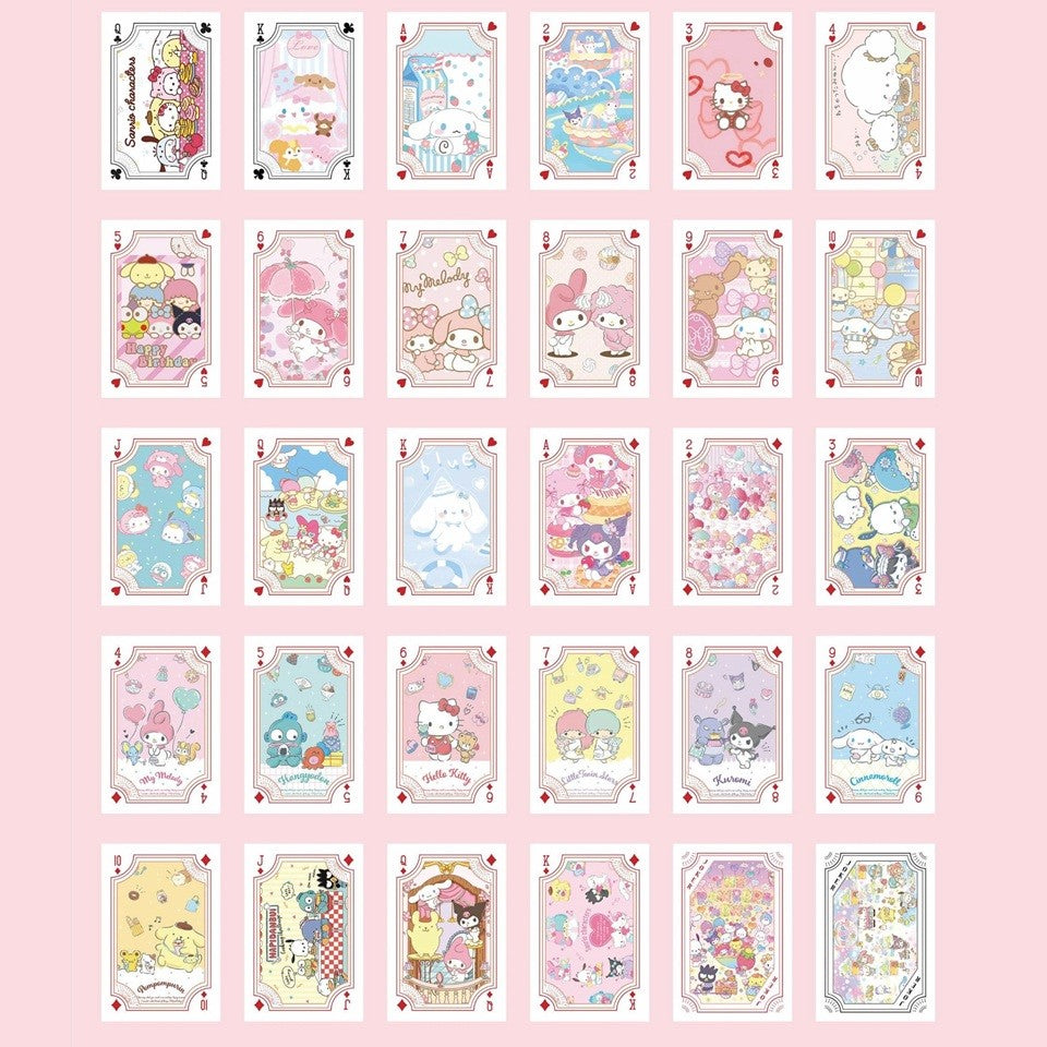 un jeu de 54 cartes à jouer illustré des personnages De Sanrio : Kuromi, My Melody, Cinnamoroll et tous leurs amis.
Parfaites pour passer un agréable moment en famille ou entre amis dans la douceur !