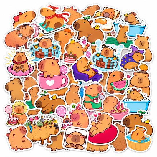 Collection de stickers capybara kawaii aux illustrations variées et colorées : capybaras mignons qui se baignent, mangent, dorment, jouent et se détendent. Autocollants aux contours blancs, disposés en vrac sur fond blanc, parfaits pour décorer carnets, agendas et cahiers.