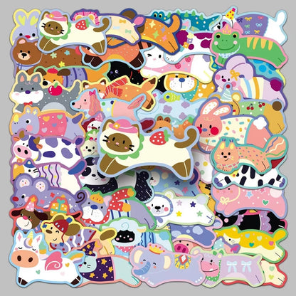 un lot de 20 stickers en forme d'animaux tout colorés et tout mignons ! Ils portent des pulls colorés, portent des couronnes de fleurs ou des chapeaux. Ils égayent votre carnets, cahiers, cartes et tout autre projet créatif.