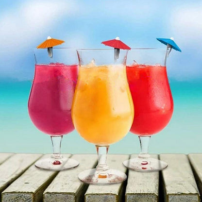 un lot de 6 marque verres en forme d'ombrelles colorées. A poser sur des verres, elles mettent du pep's et du fun à votre table et ajoute un petit air d'été à vos apéros