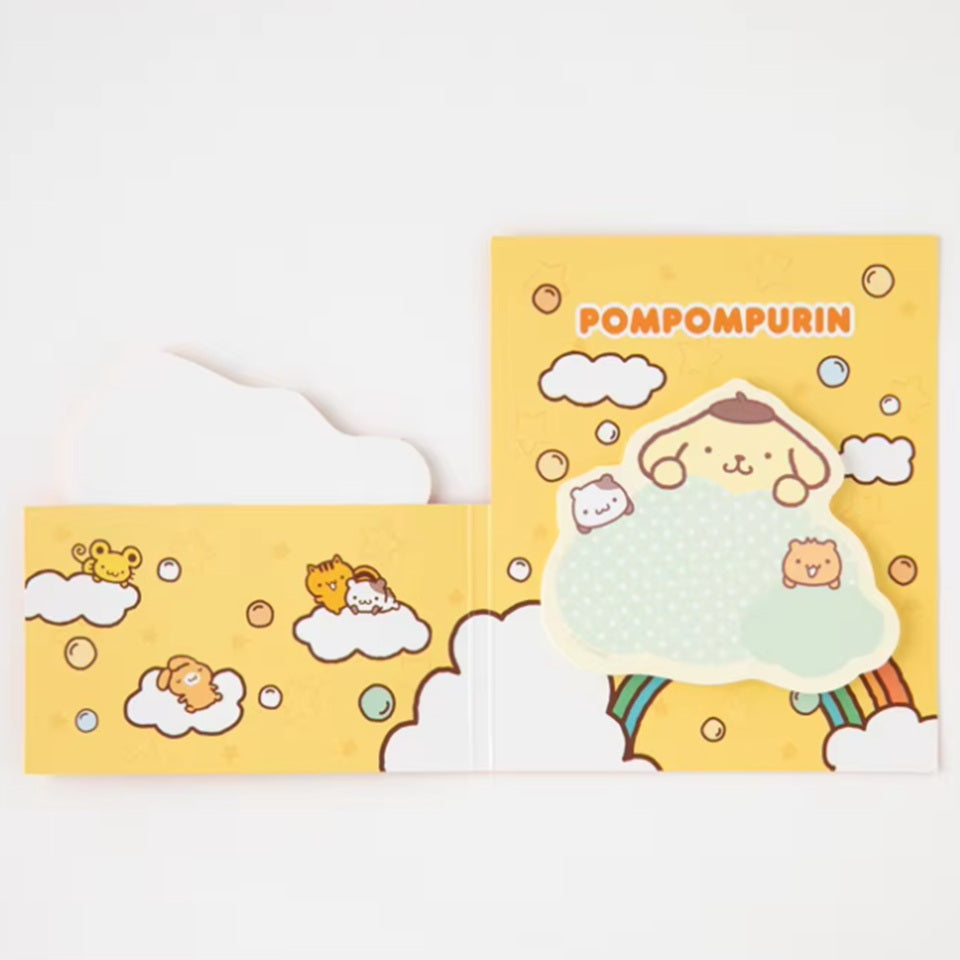 un duo de mémos adhésifs sur les personnages Sanrio: Kuromi, My Melody, Cinnamoroll, Hello Kitty et Pompompurin. Dans un petit livret décoré, deux modèles différents de mémos illustrés des personnages Sanrio.