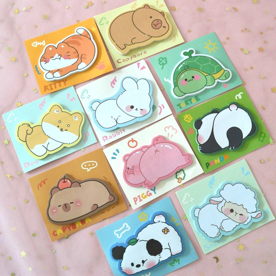 des mémos en forme d'animaux mignons : capybara, chat, chien, lapin, tortue, cochon, panda et mouton. Idéal pour égayer la papeterie
