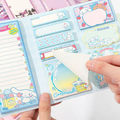 Un set de mémos adhésifs aux couleurs bleu et à l'effigie de Cinnamoroll. Différentes tailles de mémos, ultra pratique pour égayer les notes.