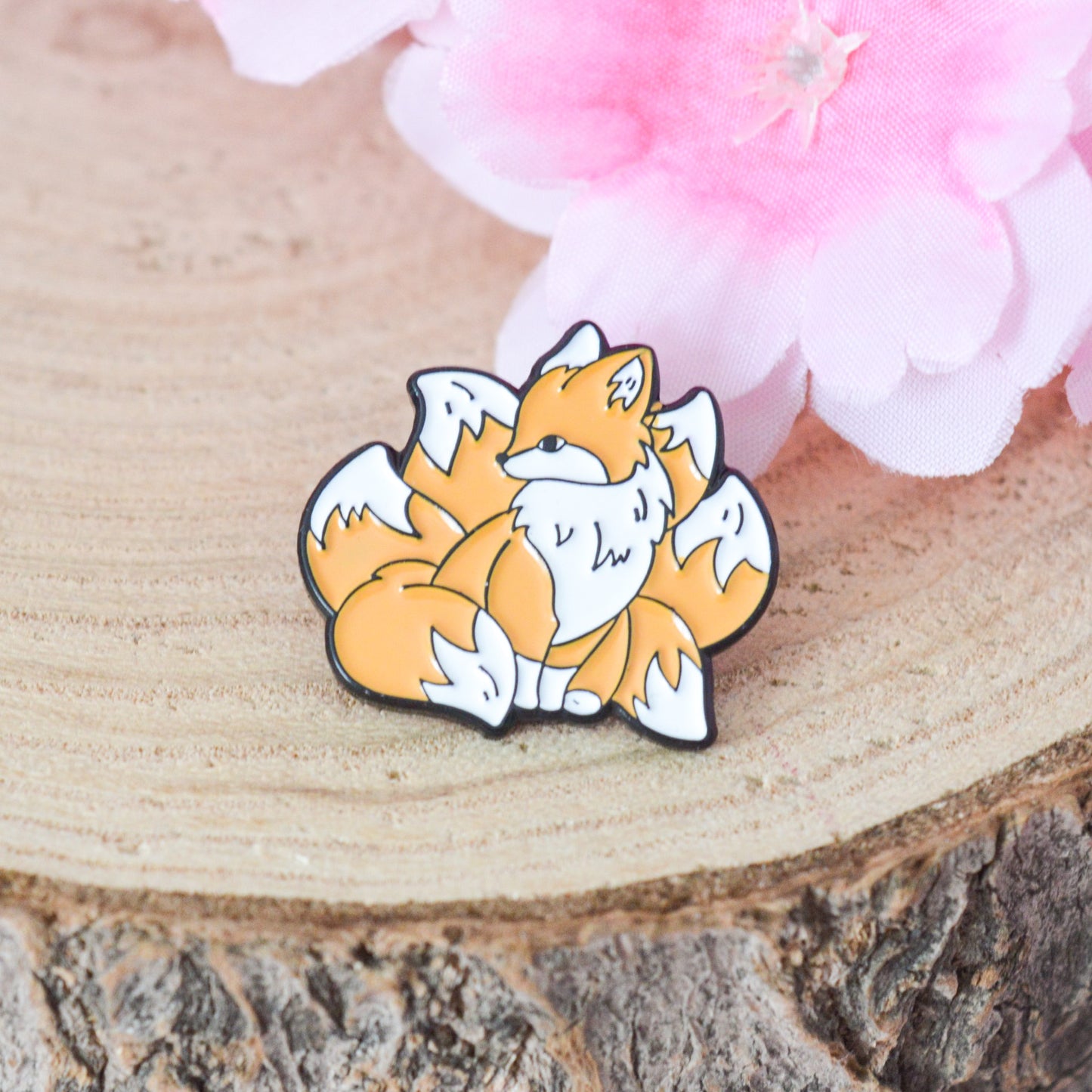 Pin's kitsune