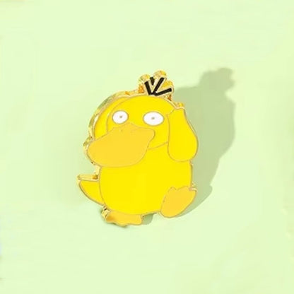 un pin's fidèle au design de Psykokwak, le pokémon canard  un peu déjanté