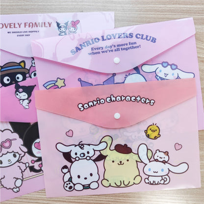 Pochette plastique Sanrio family