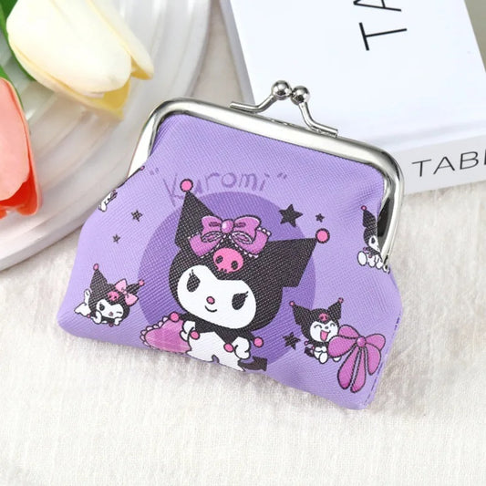 un adorable petit porte-monnaie en tissu illustré kuromi