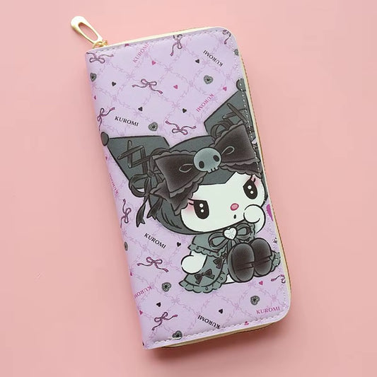 un portefeuille violet illustré de l'adorable Kuromi !