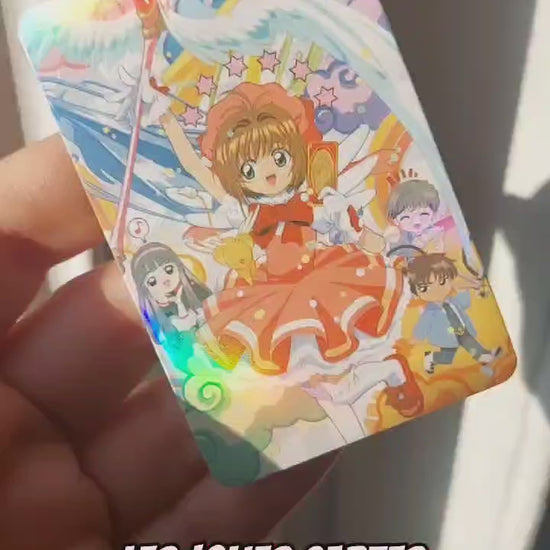 des superbes cartes à collectionner Card Captor Sakura. Elles sont scintillantes et leurs illustrations mettent en scène Sakura mais aussi ses amis et son univers fantastique et magique