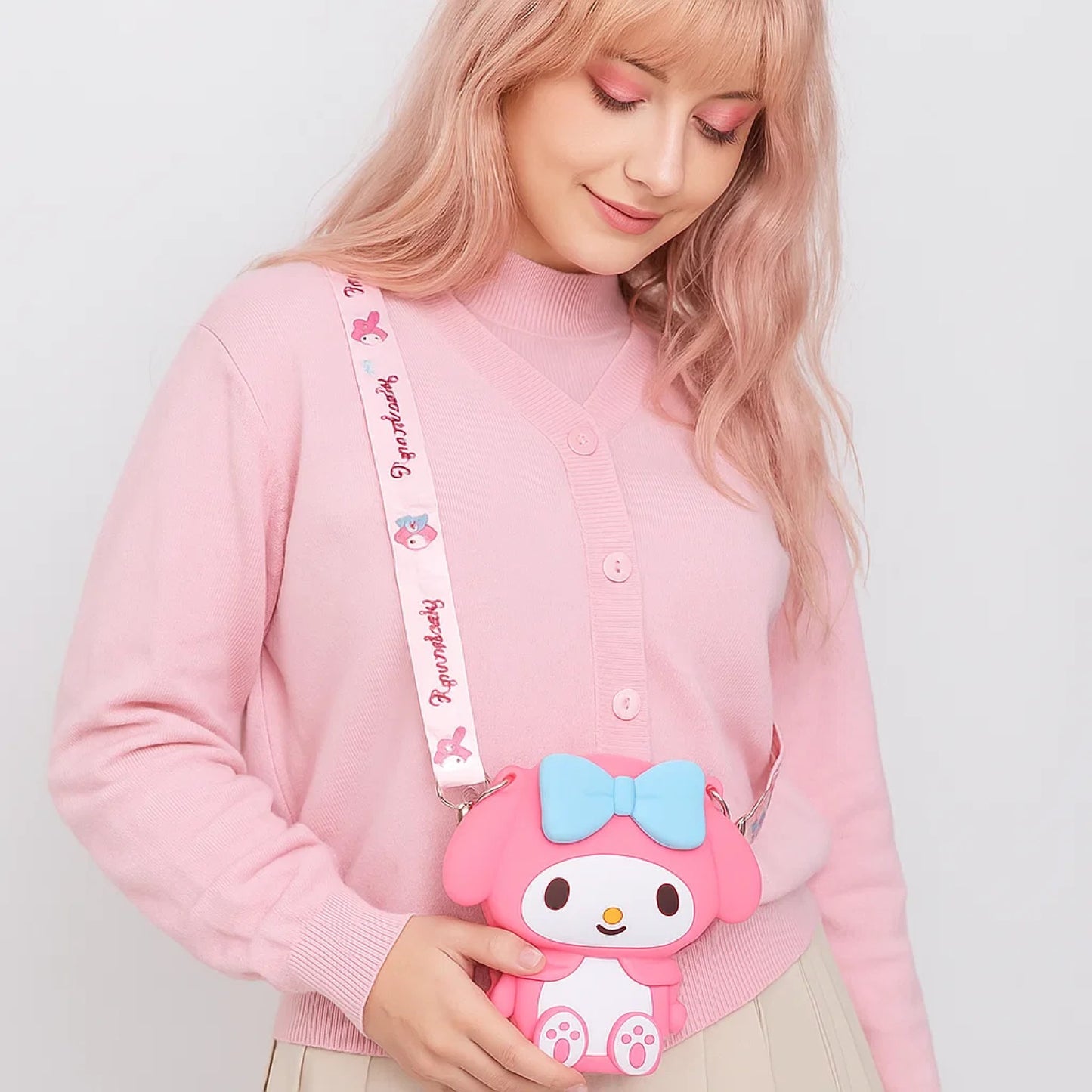 sacohce en pvc my melody, idéal pour y ranger smartphone, porte-monnaie et petits trésors. Parfaite pour un look mignon et kawaii, à prendre en balade