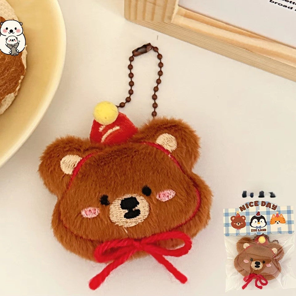 des porte-clés tout en peluche en forme d'animaux version chibi kawaii : shiba inu, ourson, vache, pingouin, lapin, chien et souris